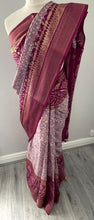 Load image into Gallery viewer, Bandhni print saree 4129