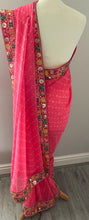 Load image into Gallery viewer, Bandhni print saree 4168