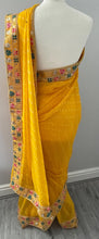 Load image into Gallery viewer, Bandhni print saree 4165