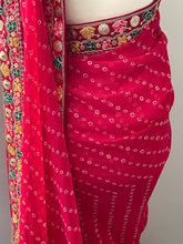 Load image into Gallery viewer, Bandhni print saree 4171