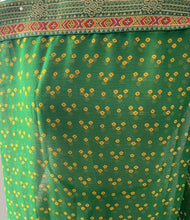 Load image into Gallery viewer, Bandhni print chiffon saree 4181