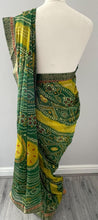 Load image into Gallery viewer, Bandhni print chiffon saree 4174