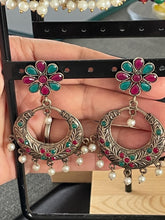 Load image into Gallery viewer, pretty hoop earings 4264