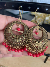 Load image into Gallery viewer, Pretty drop earrings 4268