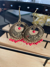 Load image into Gallery viewer, Pretty drop earrings 4268