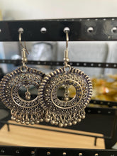 Load image into Gallery viewer, Oxidised affect earings 4269