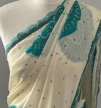 Load image into Gallery viewer, chiffon bandhni print saree 4196