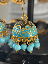 Load image into Gallery viewer, Pretty  jhoomar earings 4201