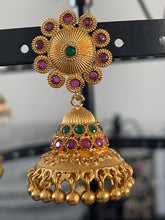Load image into Gallery viewer, jhoomar earrings 4209