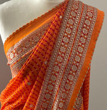 Load image into Gallery viewer, Lariya print saree 1842
