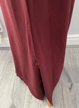 Load image into Gallery viewer, Shapewear underskirt for saree  4309