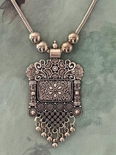 Load image into Gallery viewer, oxidised necklace ( no earrings ) 4316