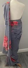 Load image into Gallery viewer, Floral print georgette saree 5020