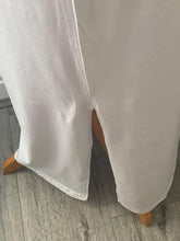 Load image into Gallery viewer, Shapewear underskirt for saree  4305