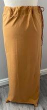 Load image into Gallery viewer, Shapewear underskirt for saree  4312