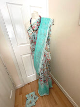 Load image into Gallery viewer, Chiffon saree 998