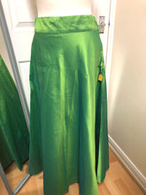 Load image into Gallery viewer, Lengha skirt ready to dispatch in uk/476