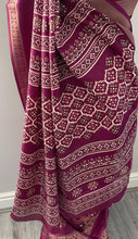 Load image into Gallery viewer, Soft dolla silk saree 4079
