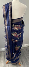 Load image into Gallery viewer, Soft dolla silk saree 4080