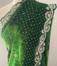 Load image into Gallery viewer, Soft georgette Bandhni print saree 5025