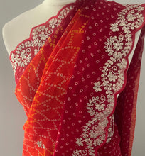 Load image into Gallery viewer, Soft georgette Bandhni print saree 5026