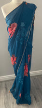 Load image into Gallery viewer, Floral print georgette saree 5022