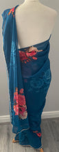 Load image into Gallery viewer, Floral print georgette saree 5022