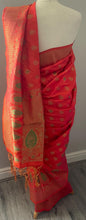 Load image into Gallery viewer, Semi Silk saree ( ready to dispatch in Uk )/380