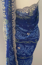 Load image into Gallery viewer, Soft georgette Bandhni print saree 5030