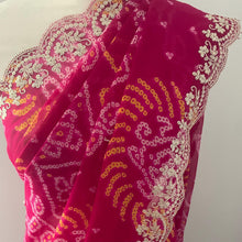 Load image into Gallery viewer, Soft georgette Bandhni print saree 5033