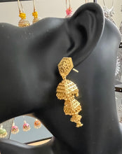 Load image into Gallery viewer, Jhoomar earrings 6002