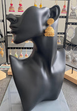 Load image into Gallery viewer, Jhoomar earrings 6003