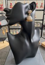 Load image into Gallery viewer, Jhoomar earrings 6007