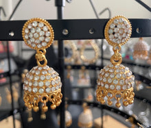 Load image into Gallery viewer, Jhoomar earrings 6009