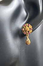 Load image into Gallery viewer, Small earrings 6021