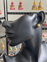Load image into Gallery viewer, Small earrings 6022