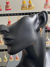 Load image into Gallery viewer, Tiny hoop earings 6027