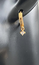 Load image into Gallery viewer, Tiny hoop earings 6029