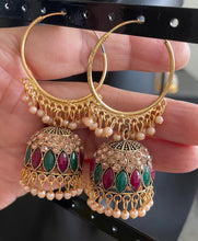 Load image into Gallery viewer, Large hoop earings 6070
