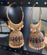 Load image into Gallery viewer, Large hoop earings 6070
