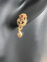 Load image into Gallery viewer, Delicate Indian set 6057