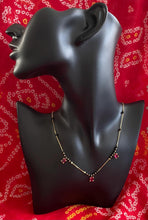 Load image into Gallery viewer, Delicate manglasutra 6074