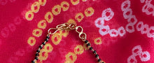 Load image into Gallery viewer, Delicate manglasutra 6076