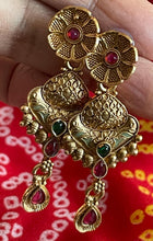 Load image into Gallery viewer, Indian jewellery set 6114