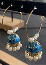 Load image into Gallery viewer, Hoop earings 6036