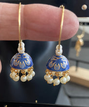 Load image into Gallery viewer, Hoop earings 6039