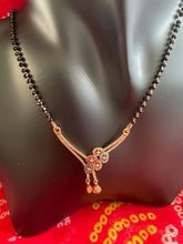 Load image into Gallery viewer, Delicate manglasutra 6082