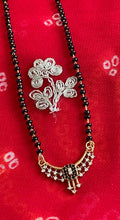 Load image into Gallery viewer, Delicate manglasutra 6083