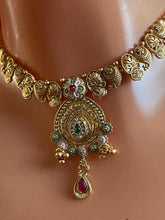Load image into Gallery viewer, Indian jewellery set 6110
