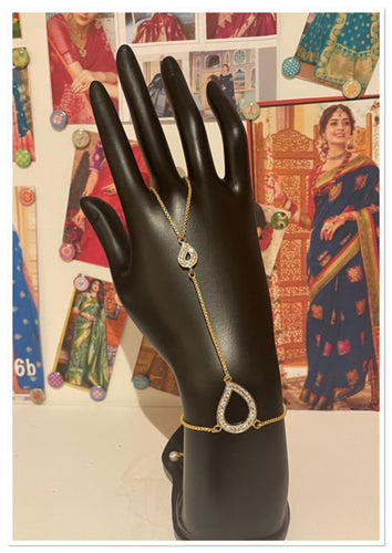 Hand ornament 1348